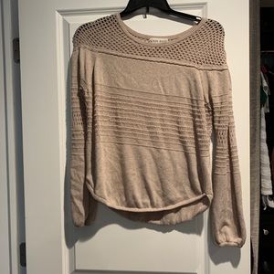 Knox rose cutout long sleeve top.
